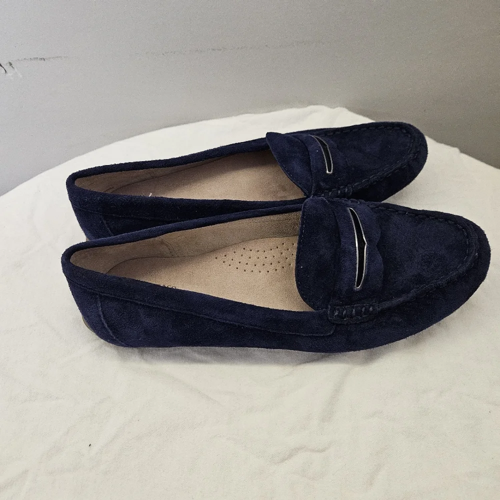 G.H.Bass & Co Navy Suede Moccasins Women Size 9 - Picture 9 of 14